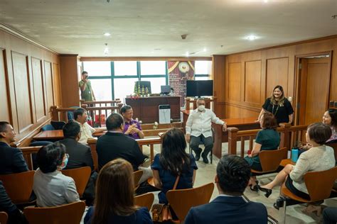 hall of justice makati city photos|SC justices attend inauguration of new Makati Hall of Justice.